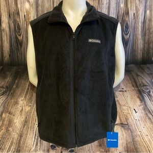 NWT Men’s Columbia Steens Mountain Vest